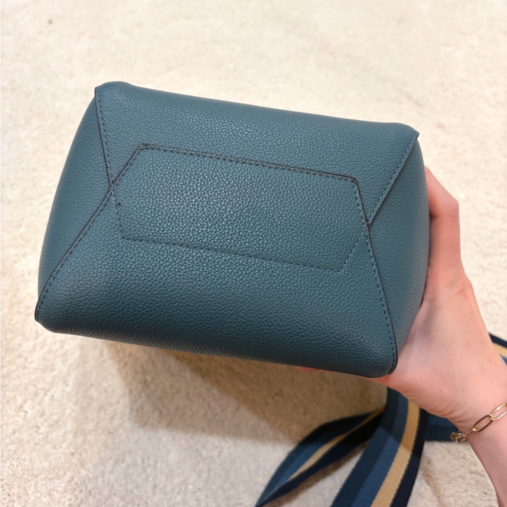 Bostanten Leather Designer Hobo Green Bucket Bag - Picture 7 of 9